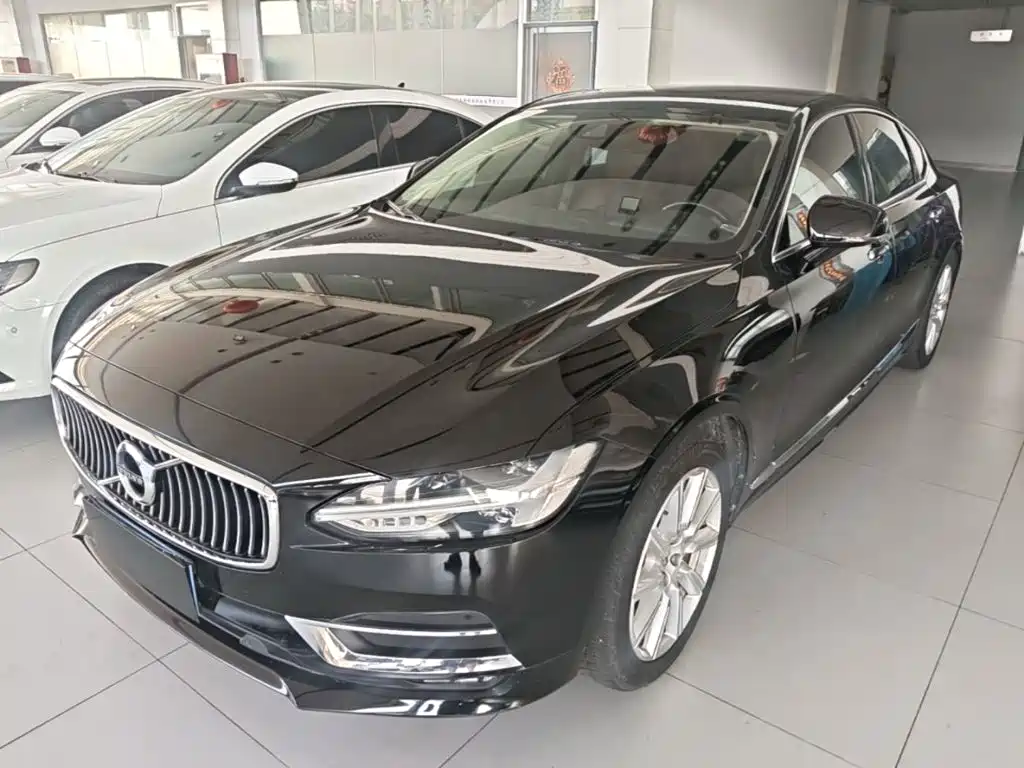 Volvo S90 — миниатюра 2