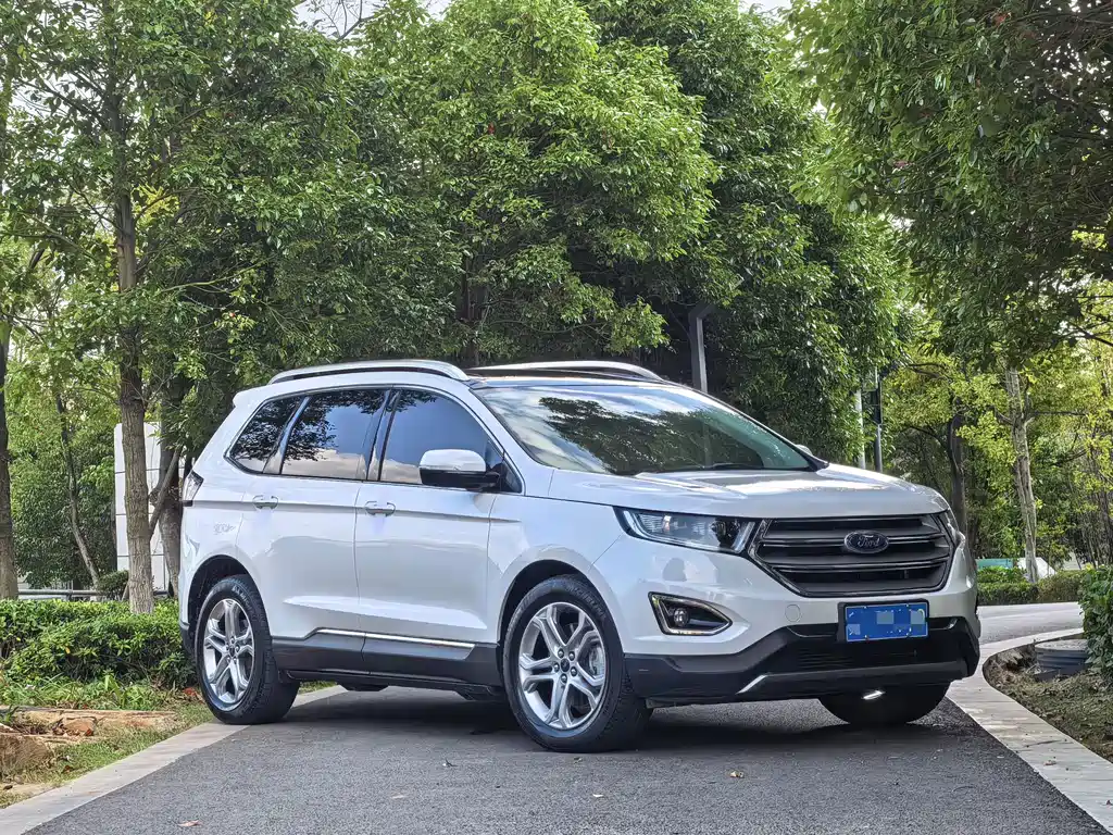 Ford Edge — миниатюра 3