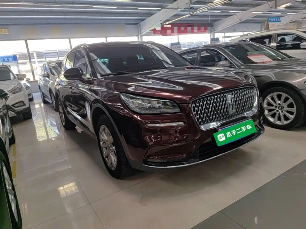 Lincoln Corsair — миниатюра 4