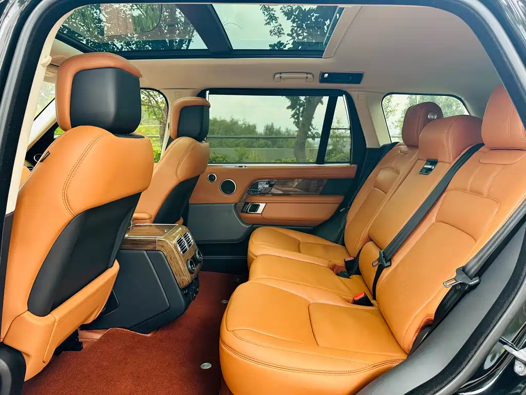Land Rover Range Rover — миниатюра 9