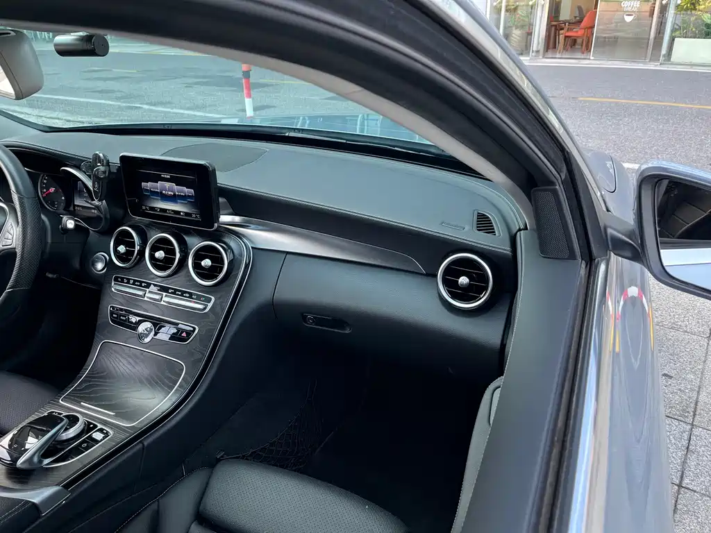 Mercedes-Benz C-Class — миниатюра 18