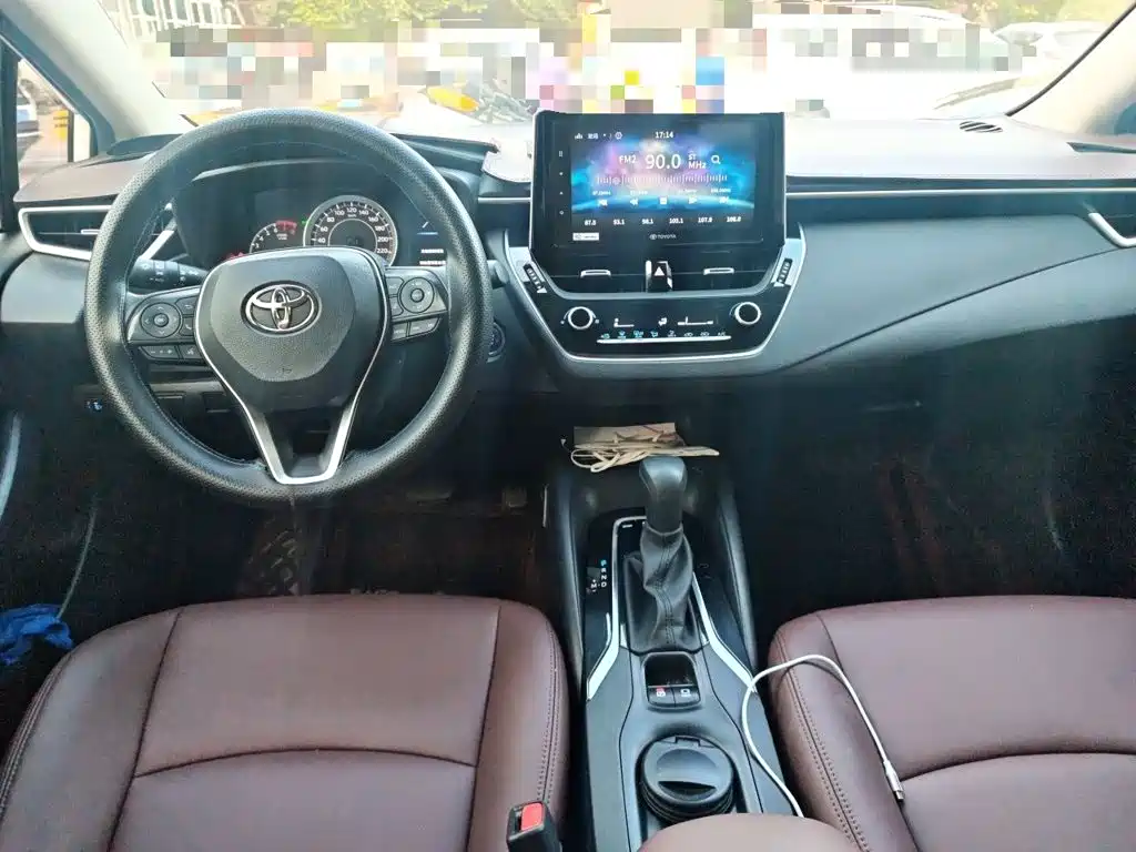 Toyota Corolla — миниатюра 13