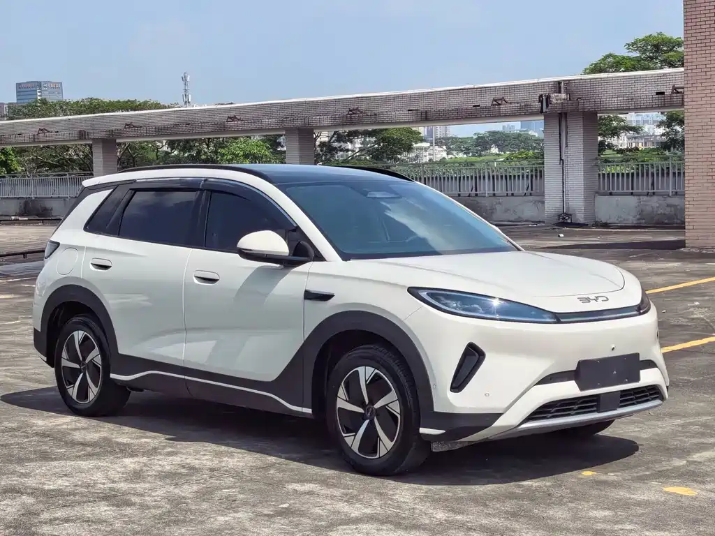 BYD Sealion 05 EV — миниатюра 8