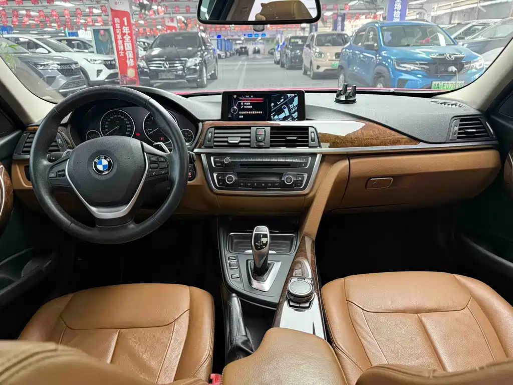 BMW 3 Series — миниатюра 6