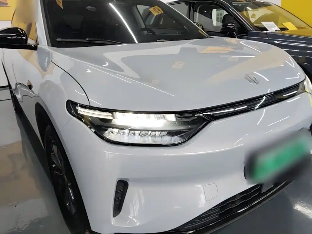 Leapmotor Leapmotor C11 — миниатюра 4