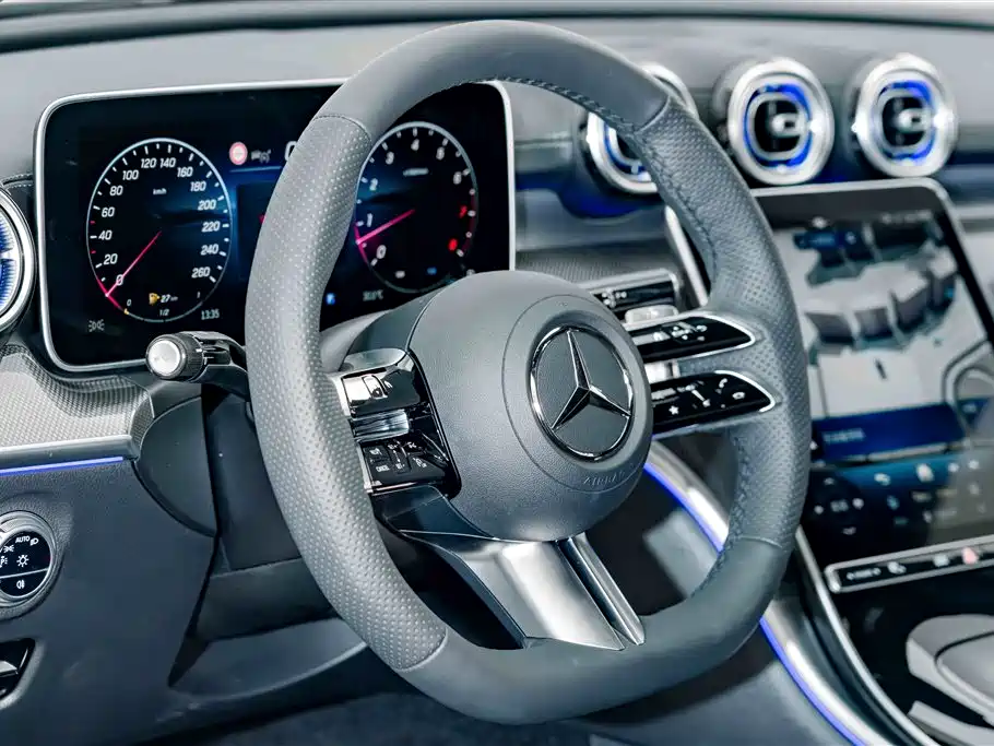 Mercedes-Benz C-Class — миниатюра 9