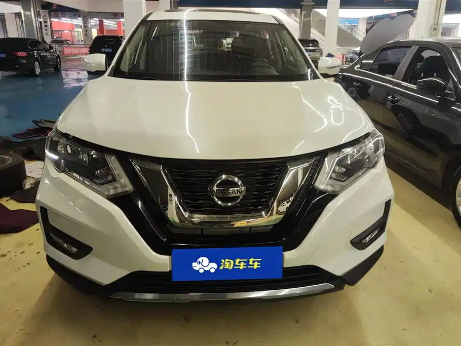 NISSAN QIJUN