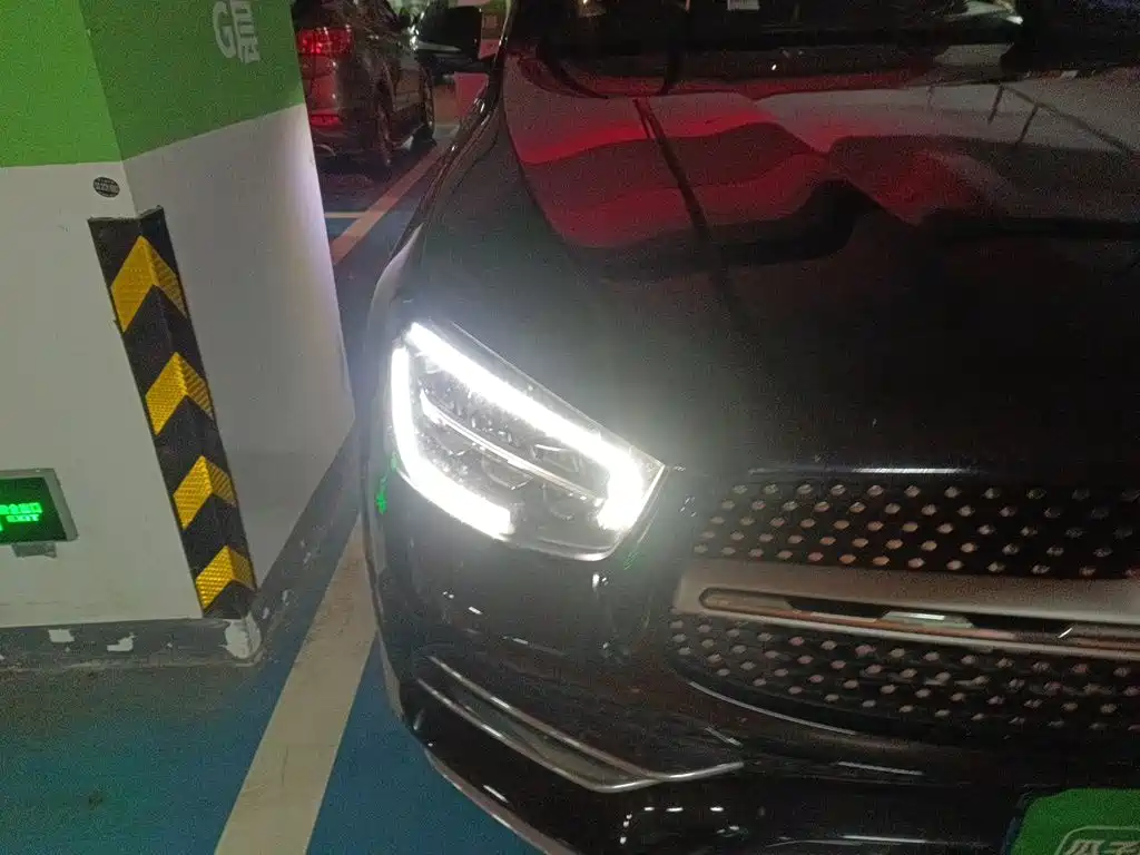 Mercedes-Benz GLC — миниатюра 7