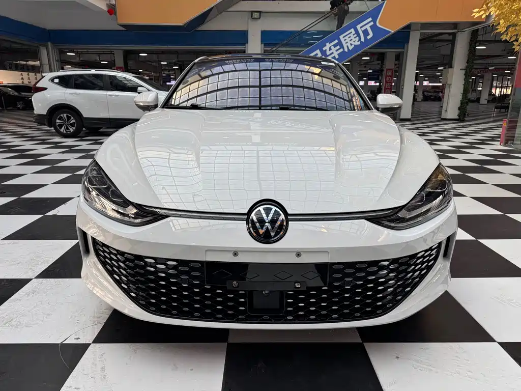 Volkswagen Lamando — миниатюра 2