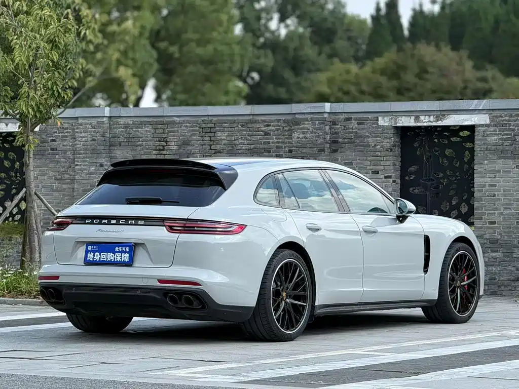 Porsche Panamera — миниатюра 4