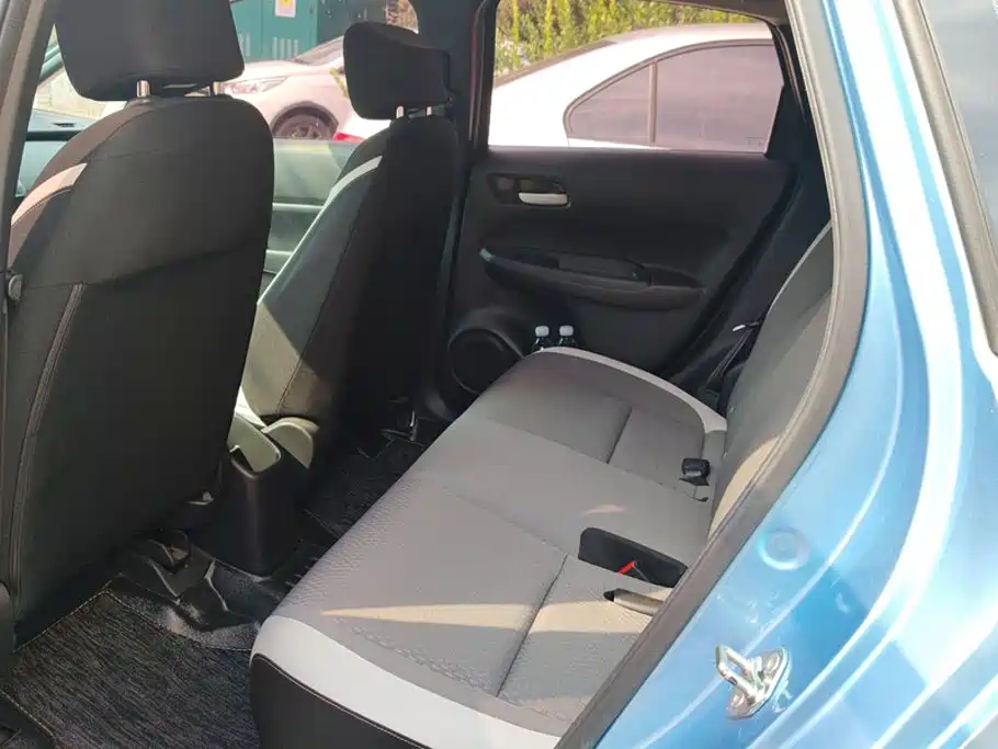 Honda Fit — миниатюра 11