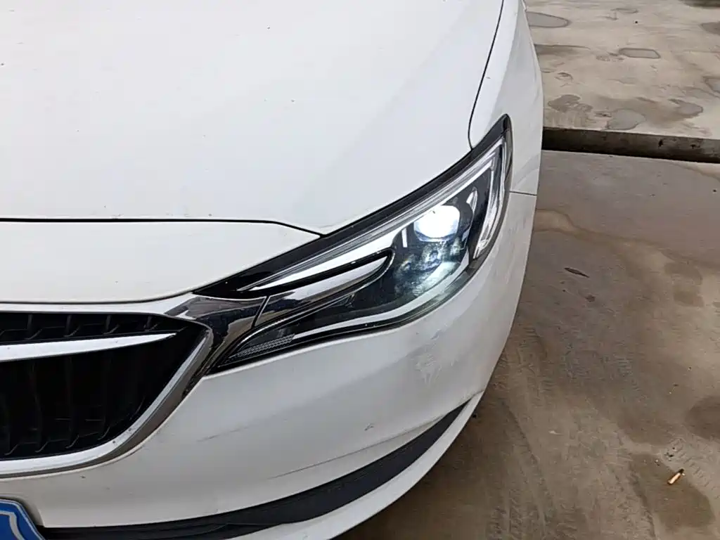 Buick Excelle — миниатюра 24
