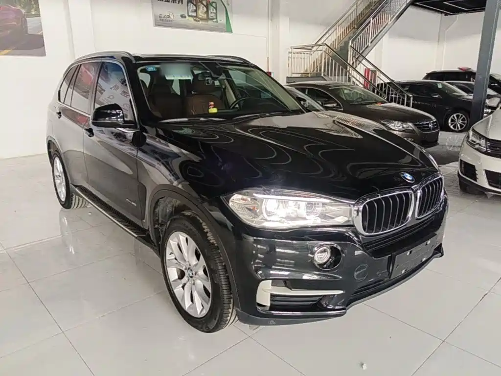 BMW X5 (Import) — миниатюра 4