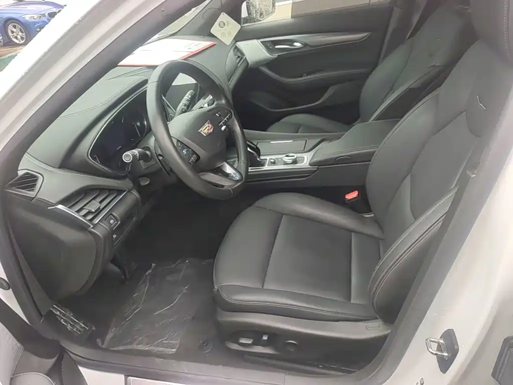 Cadillac CT5 — миниатюра 15