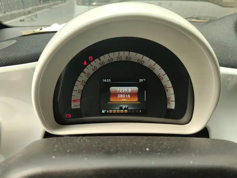 smart Smart Fortwo — миниатюра 14