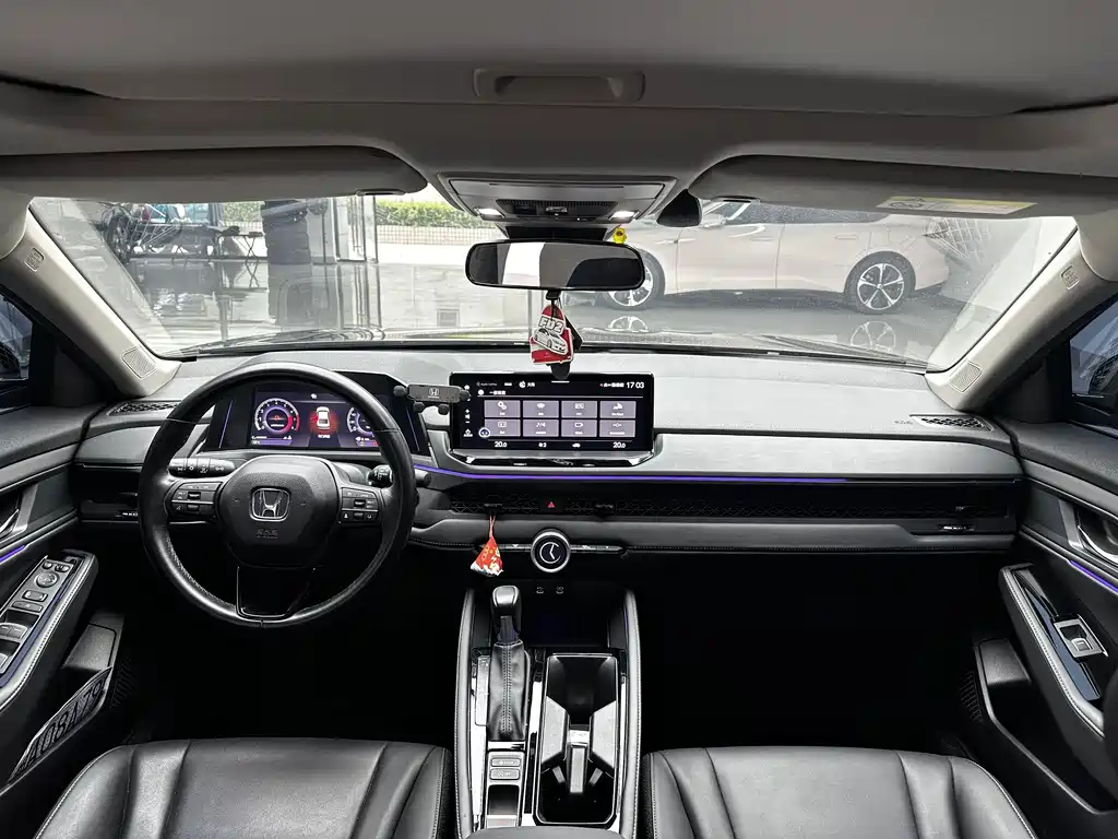 Honda Accord — миниатюра 9