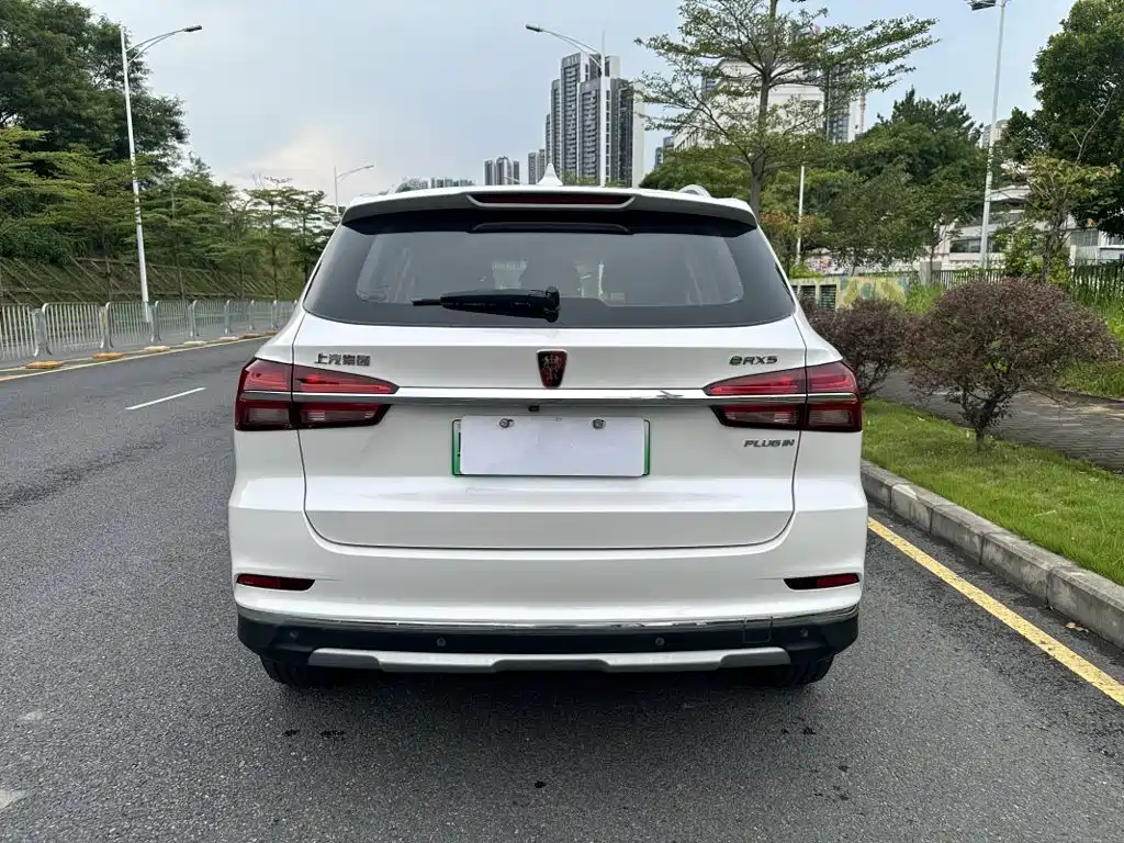 Roewe RX5 New Energy — миниатюра 6