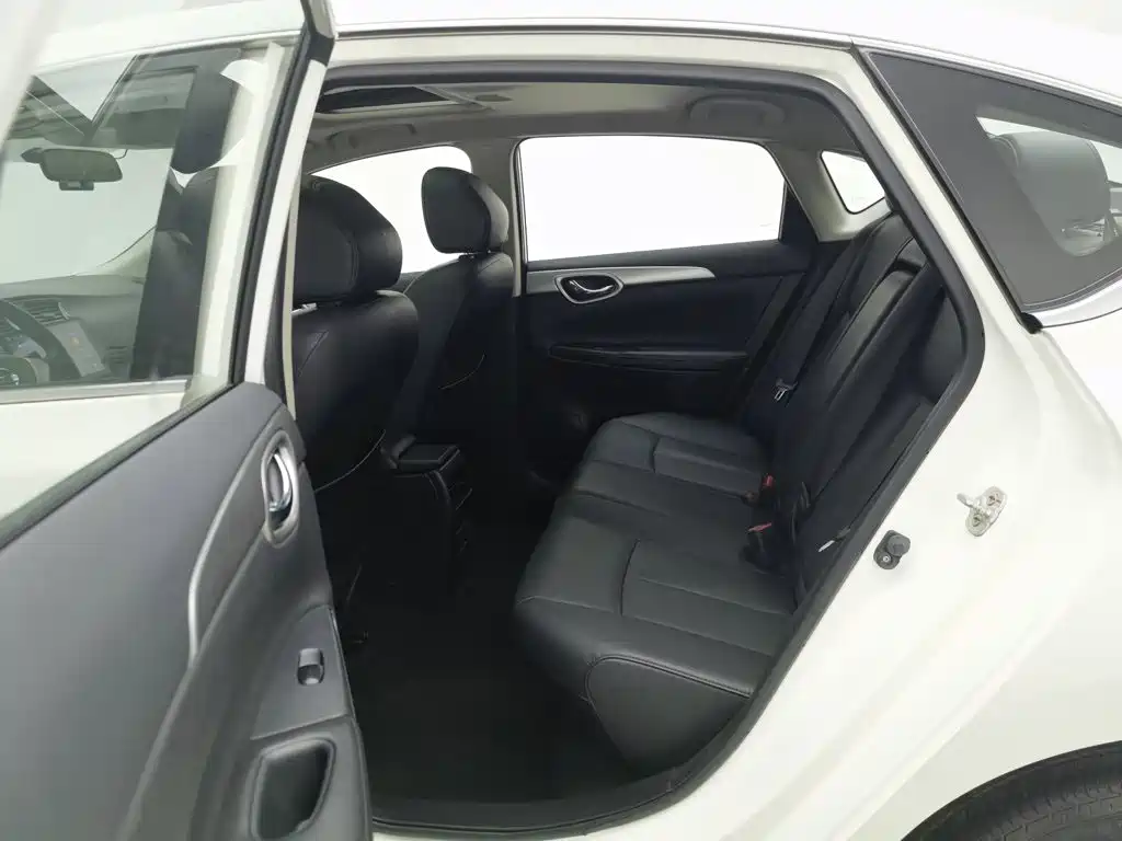 Nissan Sylphy — миниатюра 15