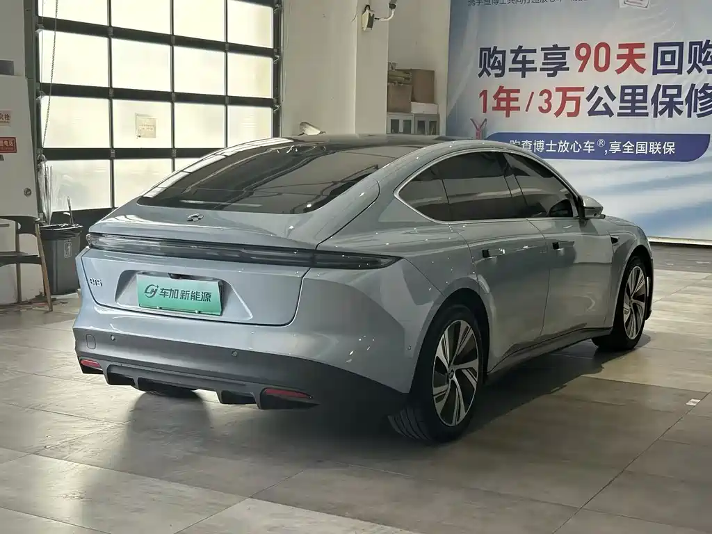NIO ET5 — миниатюра 9