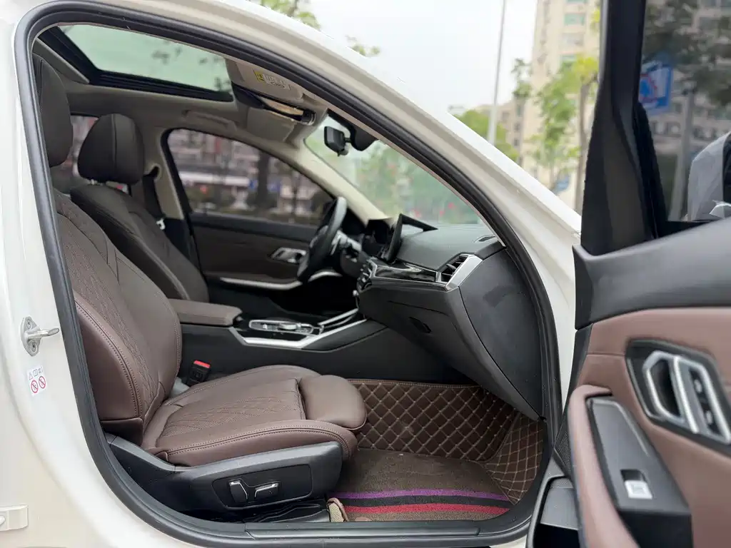 BMW 3 Series — миниатюра 9