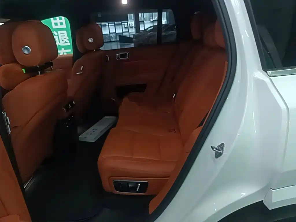 Li Auto Li L7 — миниатюра 17
