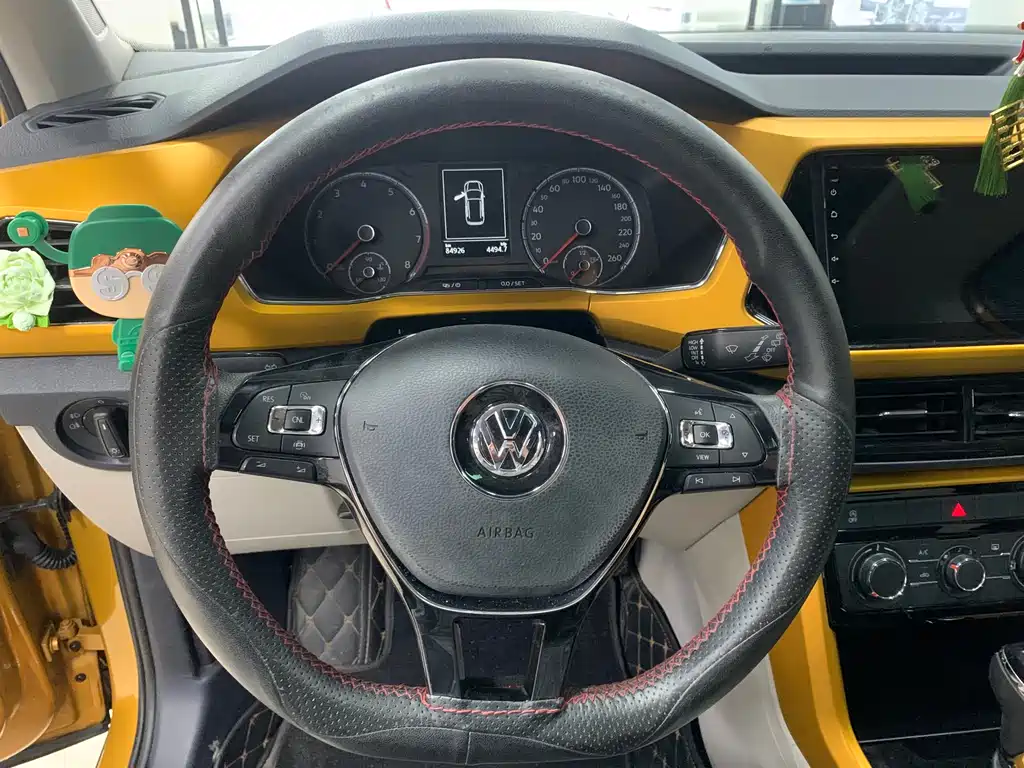Volkswagen T-Cross — миниатюра 6