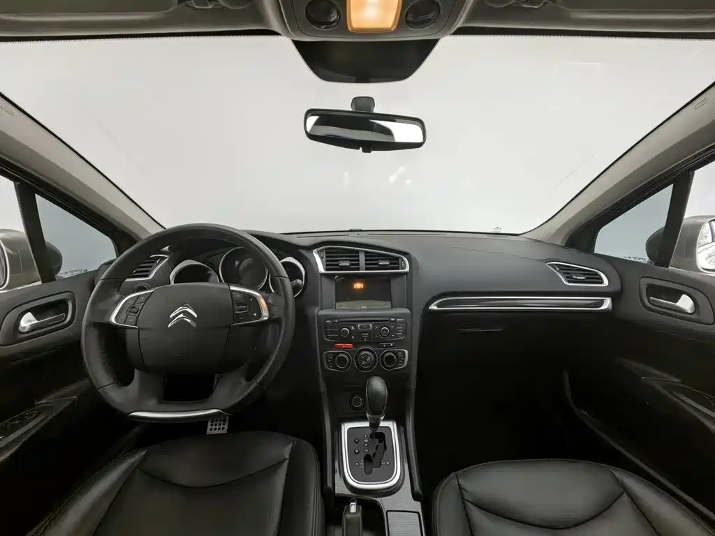 Citroen C4L — миниатюра 5