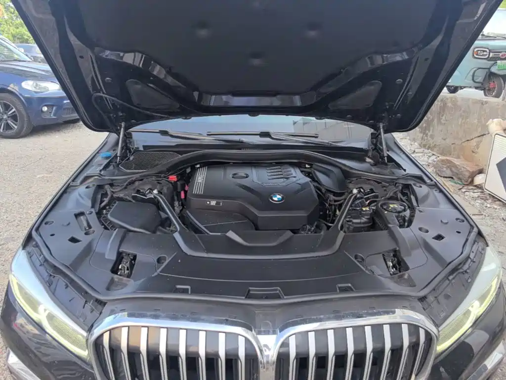 BMW 7 Series — миниатюра 20