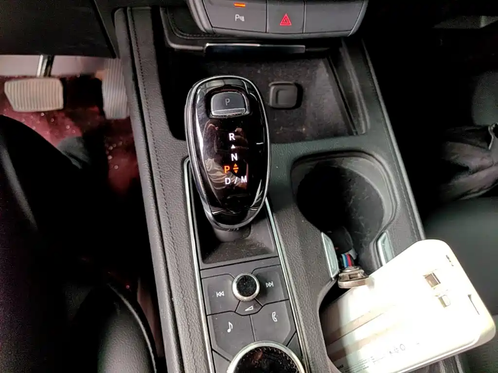 Cadillac XT4 — миниатюра 14