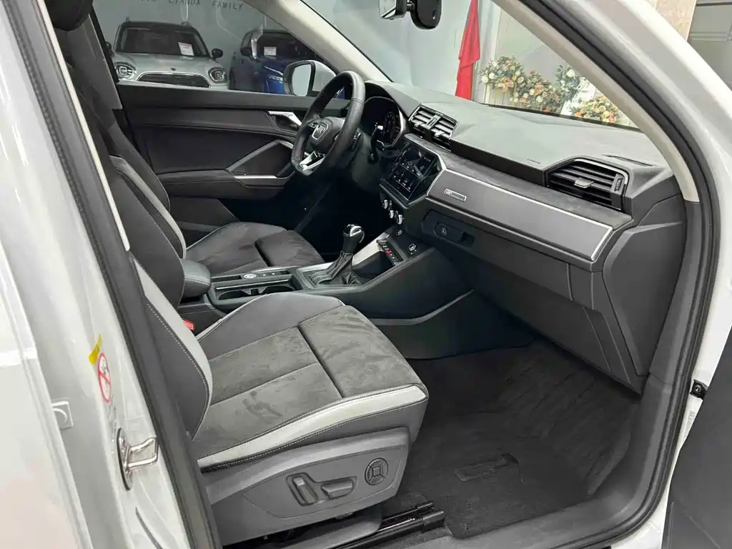 Audi Q3 — миниатюра 18
