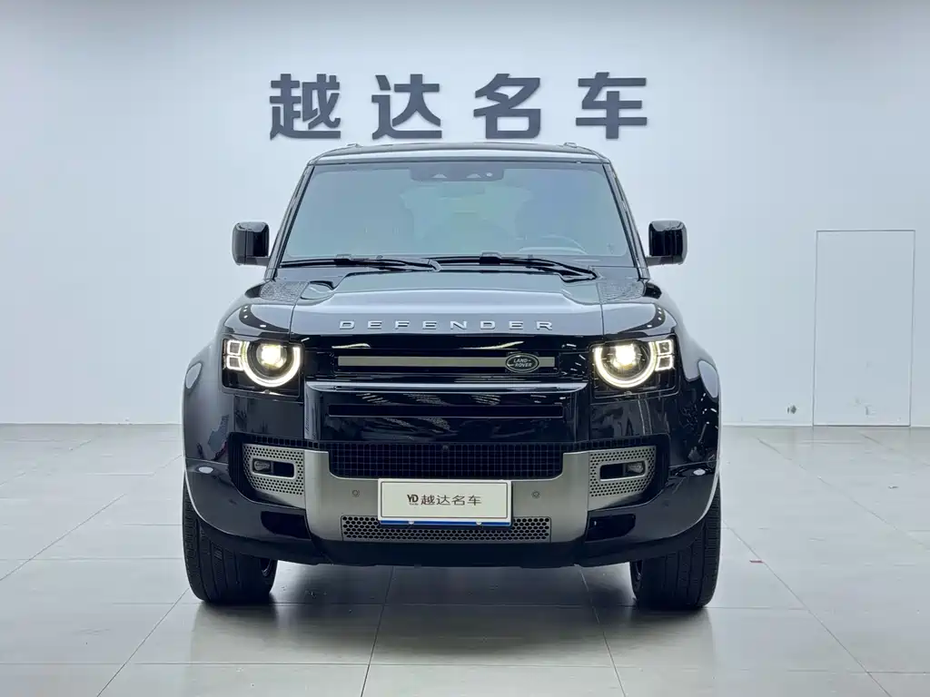 Land Rover Defender — миниатюра 2