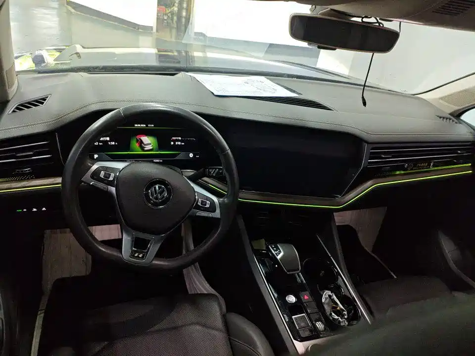 Volkswagen Touareg — миниатюра 5