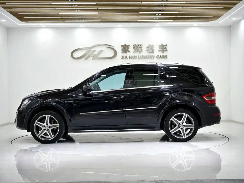 Mercedes-Benz M-Class AMG — миниатюра 4