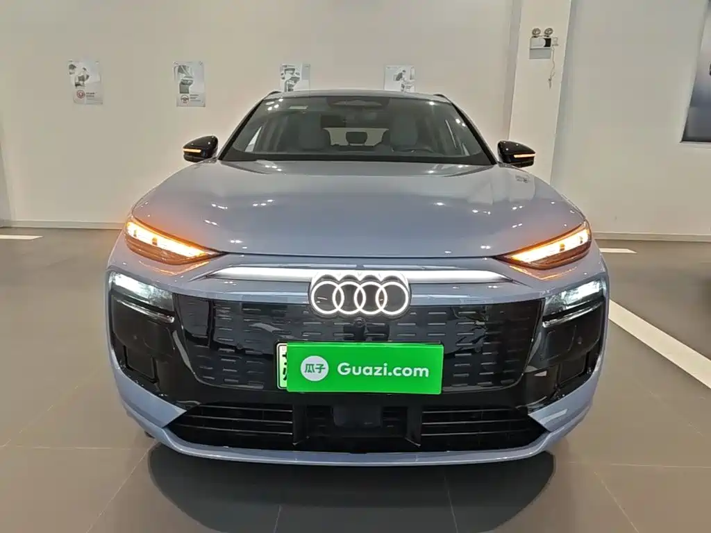 Audi Q6L e-tron — миниатюра 3