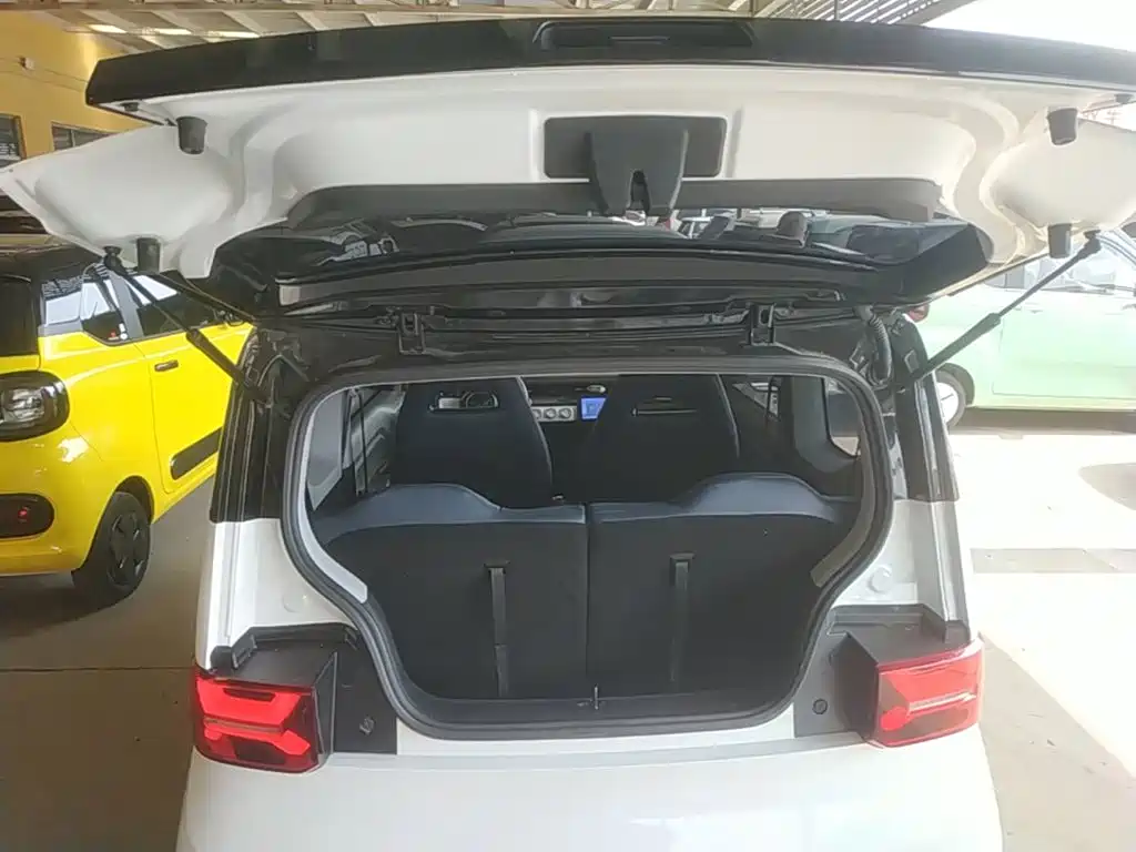 Wuling MINIEV — миниатюра 19