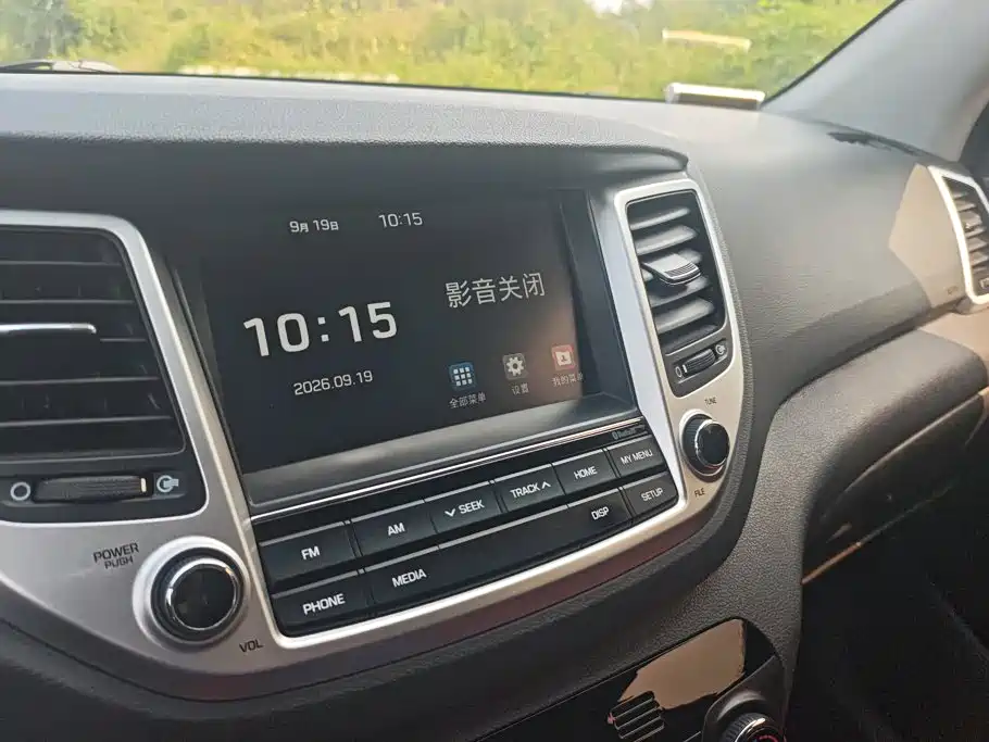 Hyundai Tucson — миниатюра 13