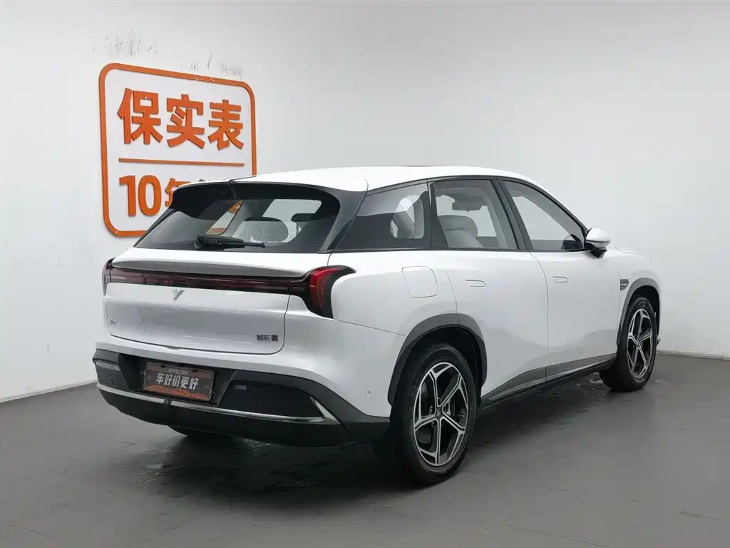 NEZHA AUTOMOBILE NEZHA L