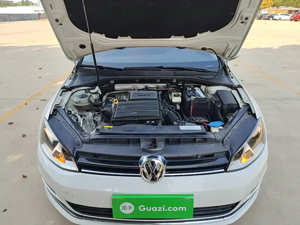 Volkswagen Golf — миниатюра 20