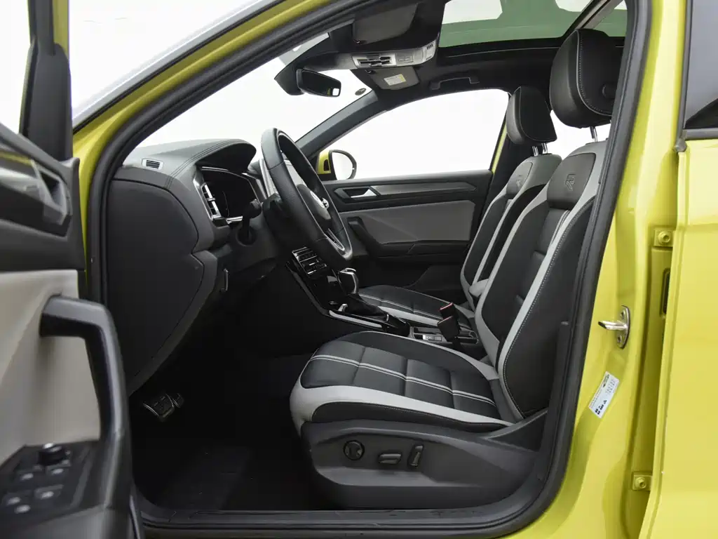 VOLKSWAGEN T ROC EXPLORING SONGS