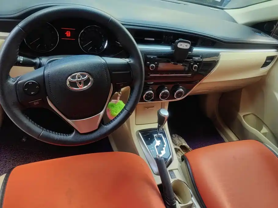 Toyota Corolla — миниатюра 12