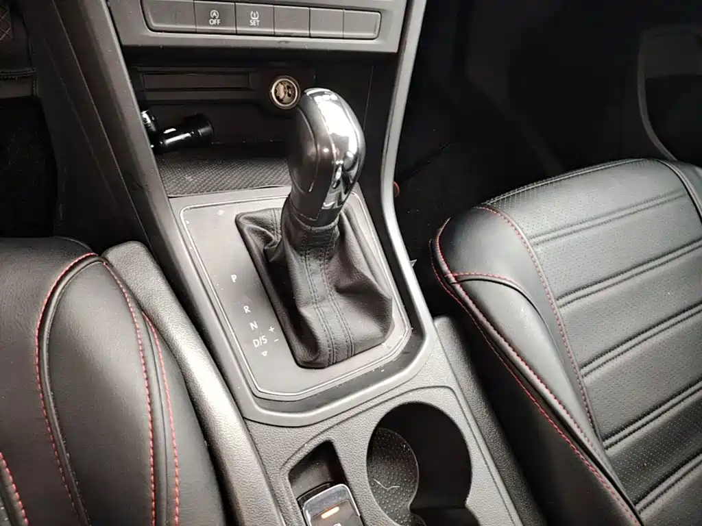 Volkswagen Touran — миниатюра 14
