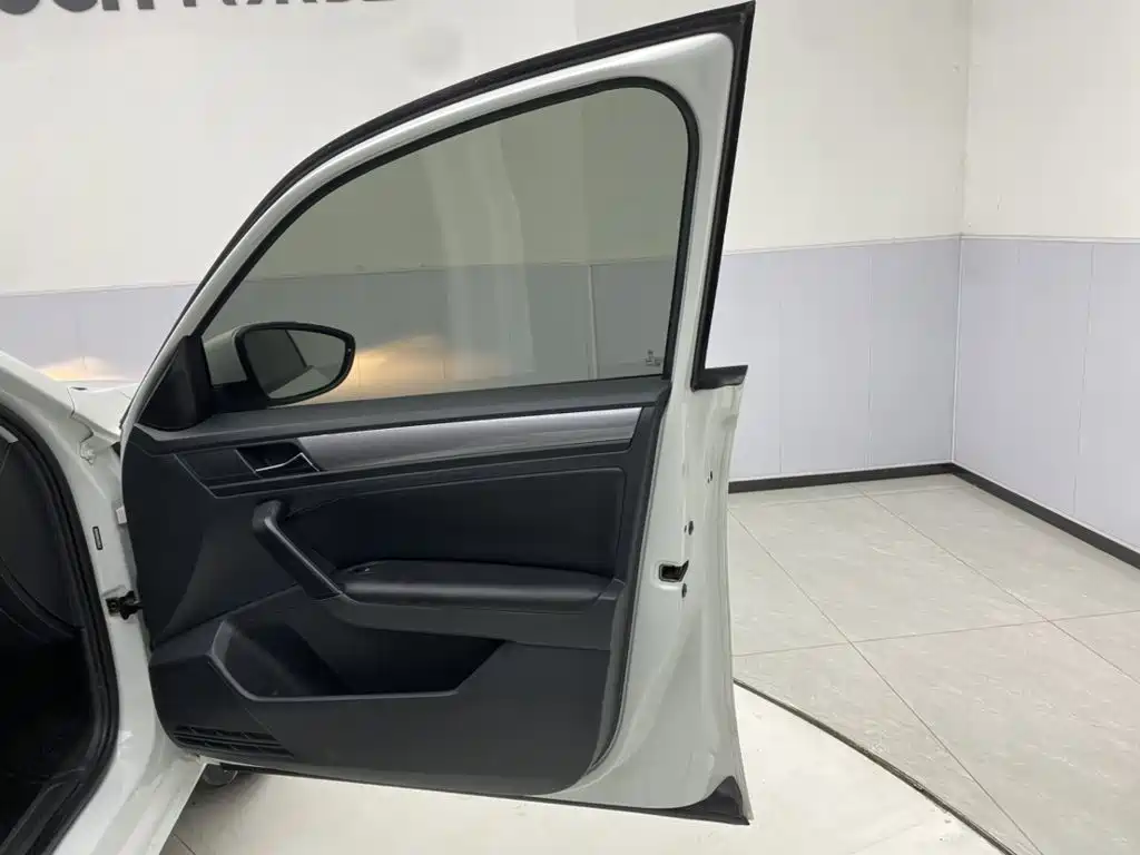 Volkswagen Bora — миниатюра 25