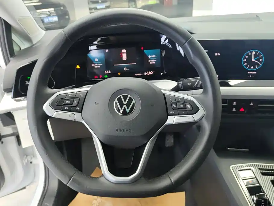 Volkswagen Golf — миниатюра 15