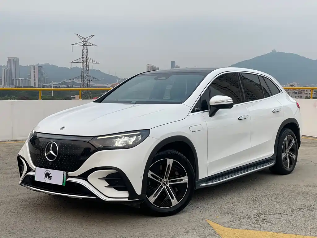 Mercedes-Benz EQE SUV 2024