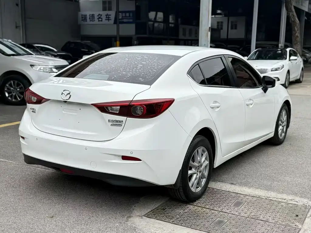 MAZDA 3 ANGKESAILA