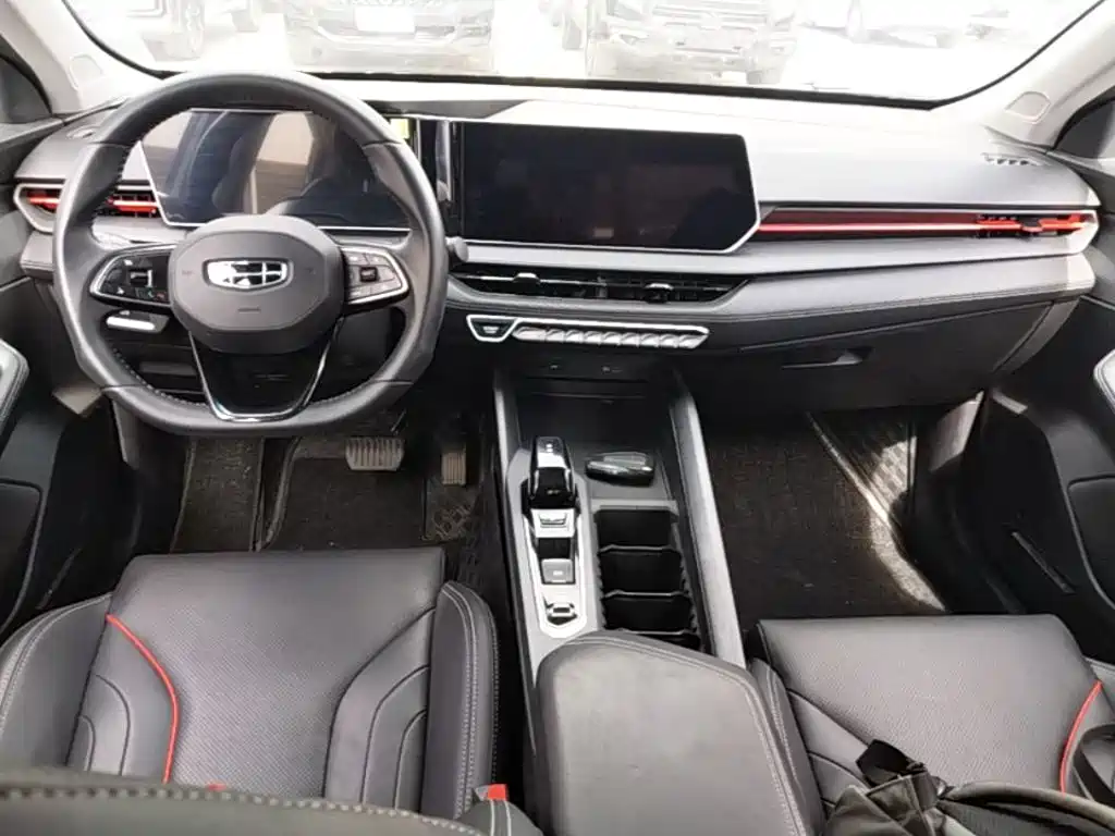 Geely Binrui — миниатюра 10