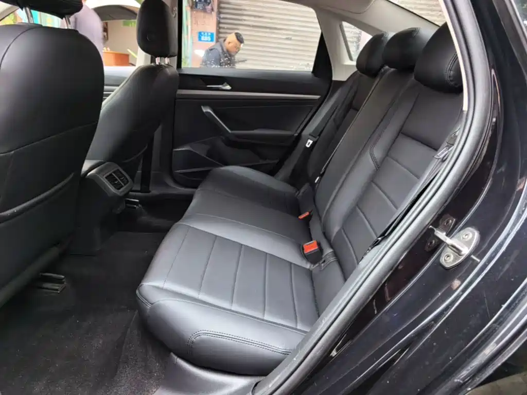 Volkswagen Lavida — миниатюра 17