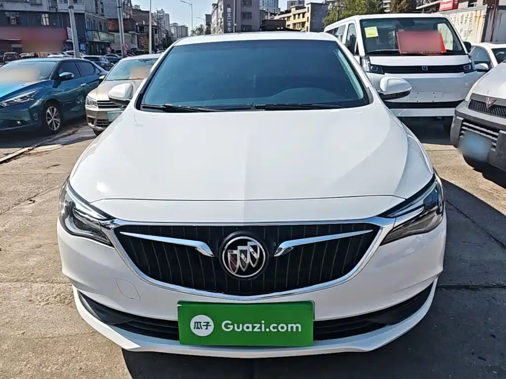 Buick Excelle — миниатюра 3