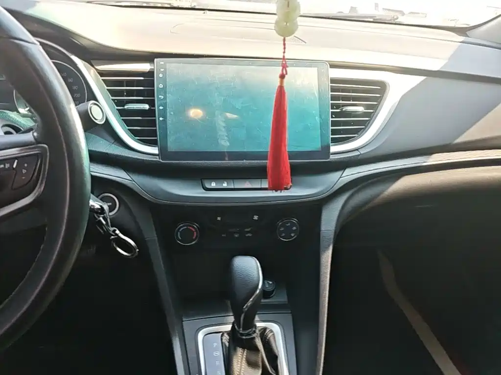 Buick Excelle — миниатюра 13