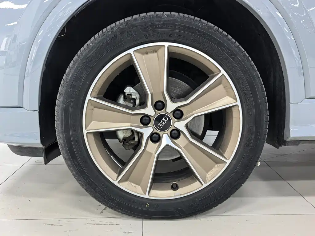 Audi Q2L — миниатюра 6